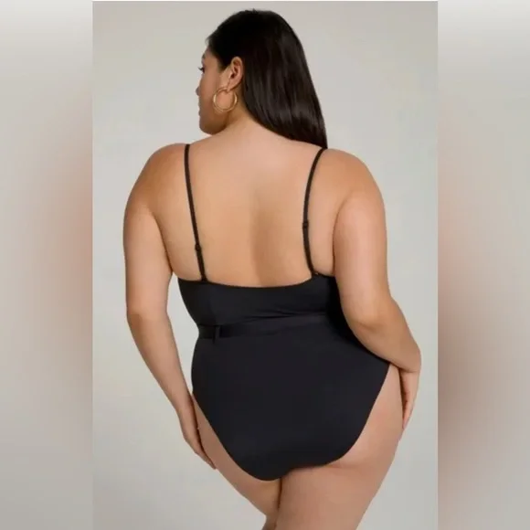 Good American | Belted One-Piece Swimsuit | (1) Small | NWT | Slimming Swimwear - Picture 5 of 5